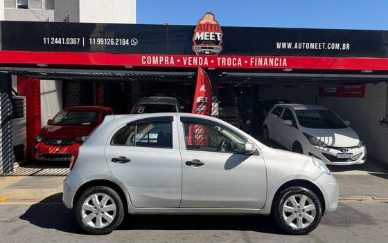 NISSAN MARCH 1.0 S RIO 16V FLEX 4P MANUAL NISSAN MARCH 1.0 S RIO 16V FLEX 4P MANUAL